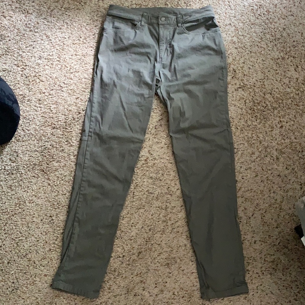 Lululemon ABC Pant Slim W31” L34” Washed Grey Sage